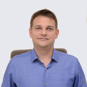 Szász Gábor munkatarsunk